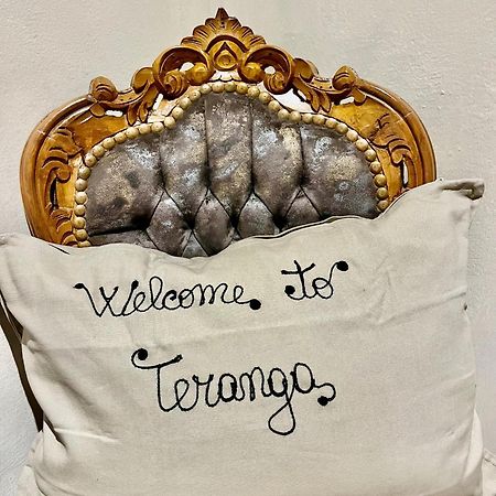 La Teranga Acomodação com café da manhã Imola Exterior foto